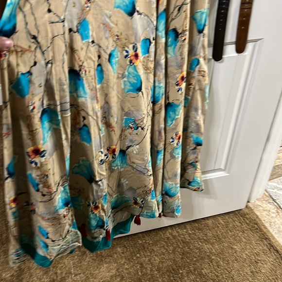 Kurti - Picture 4 of 4